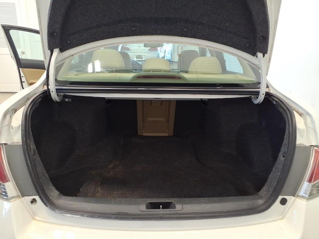Honda Accord photo 22