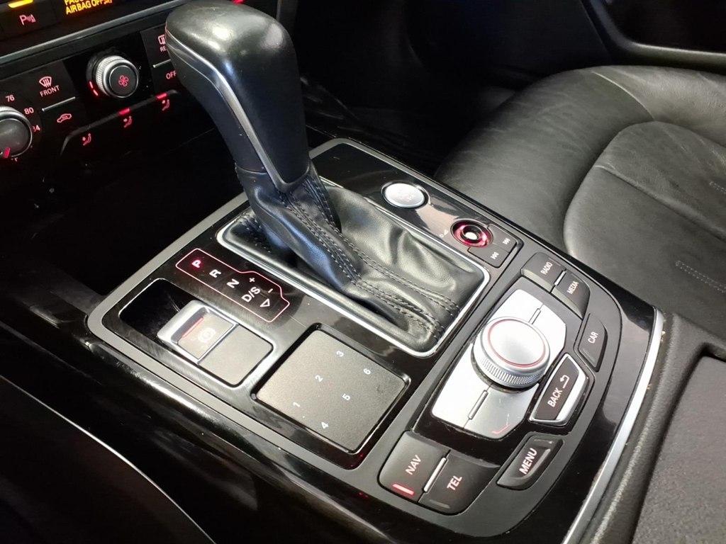 Audi A6 photo 16