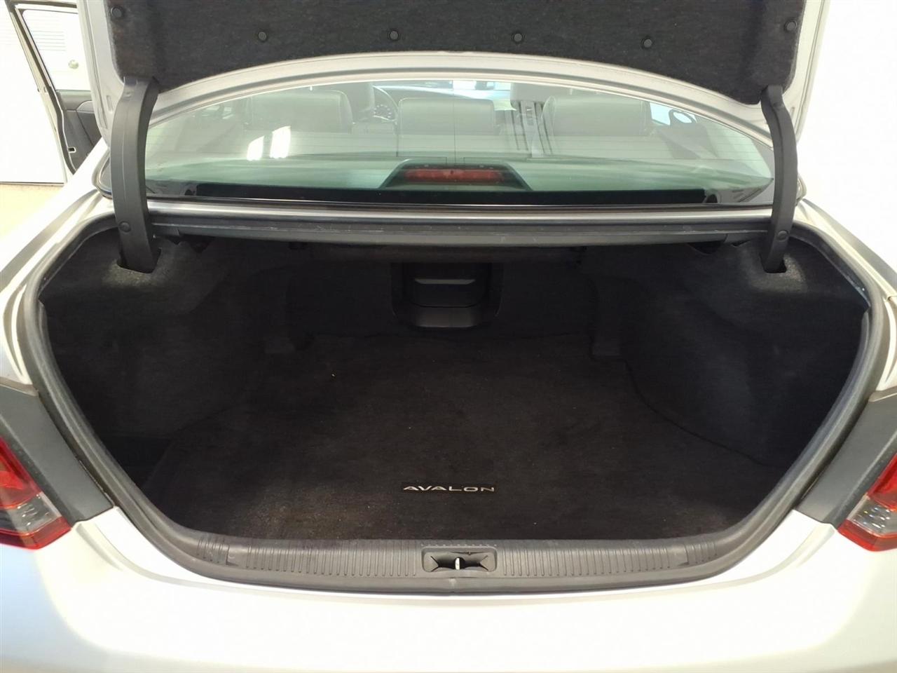 Toyota Avalon Touring 4D Sedan 2008