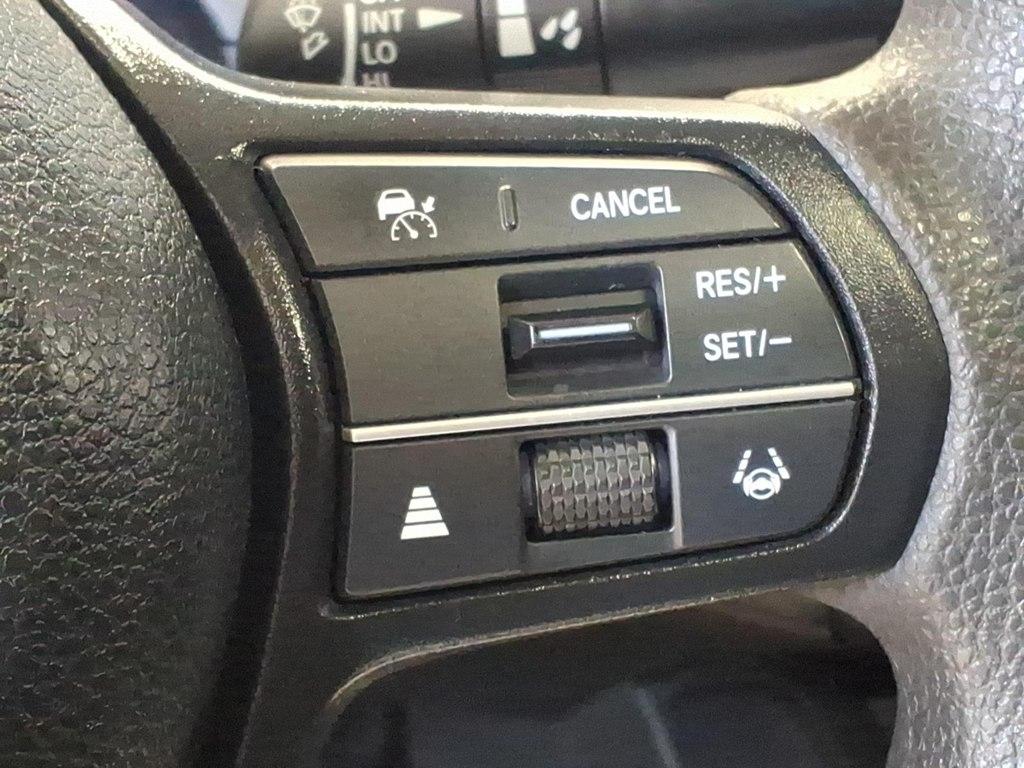Honda Accord photo 12