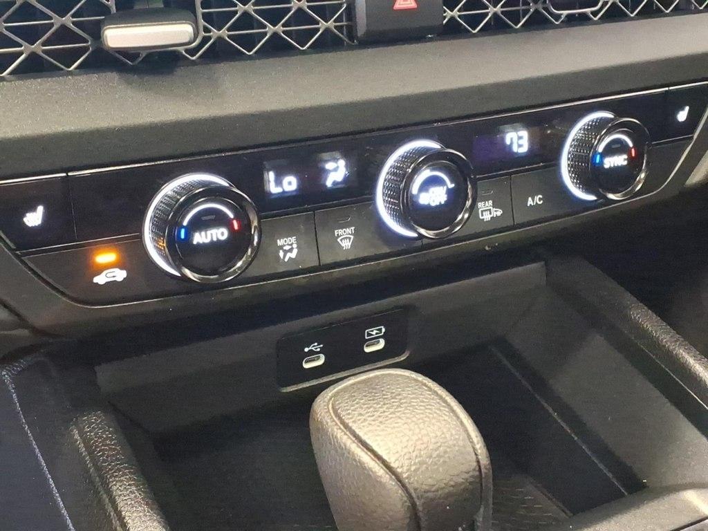 Honda Accord photo 15