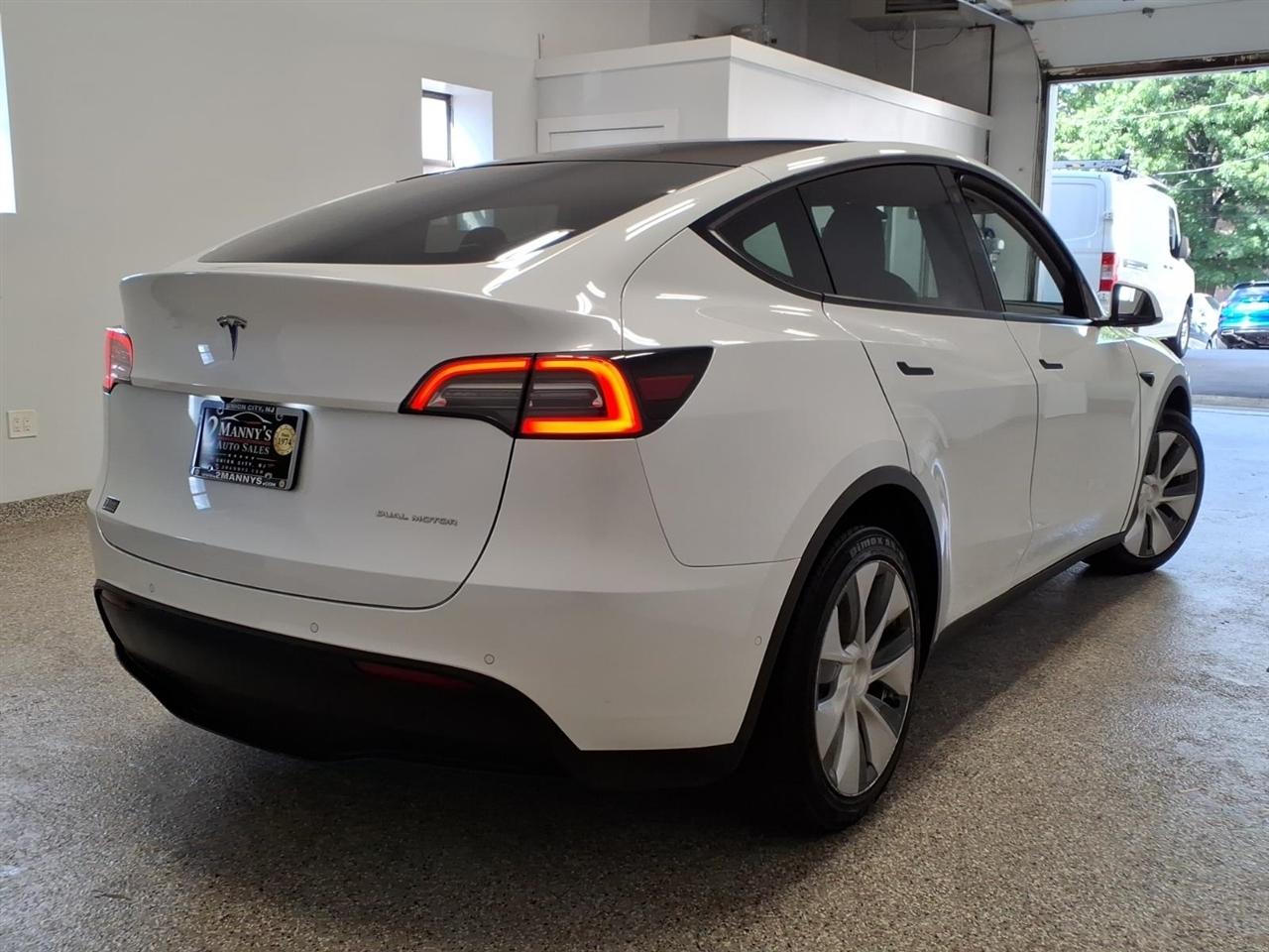 Tesla Model Y Long Range AWD 2021