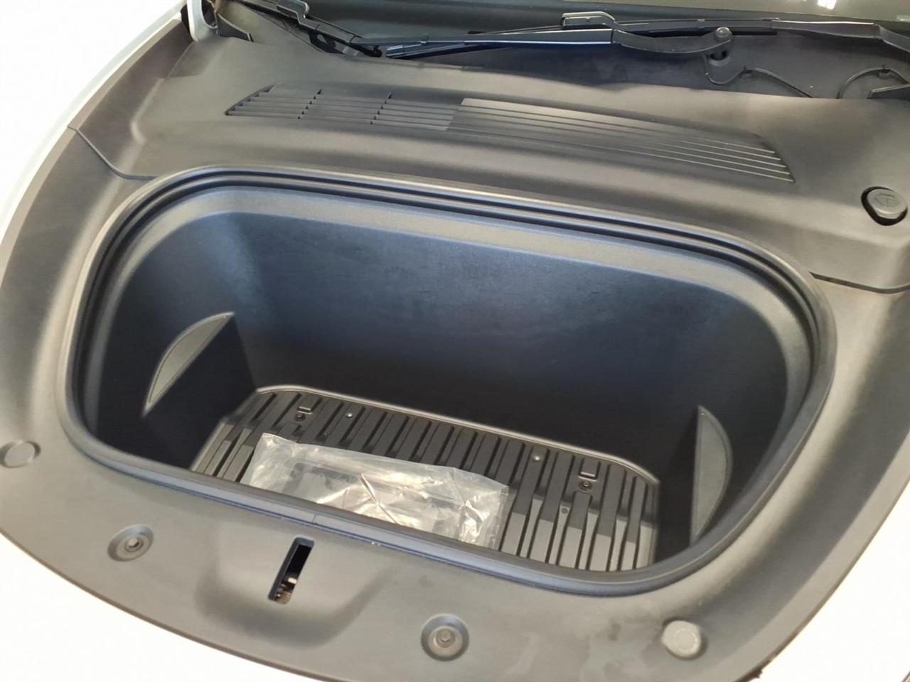 Tesla Model Y Long Range AWD 2021