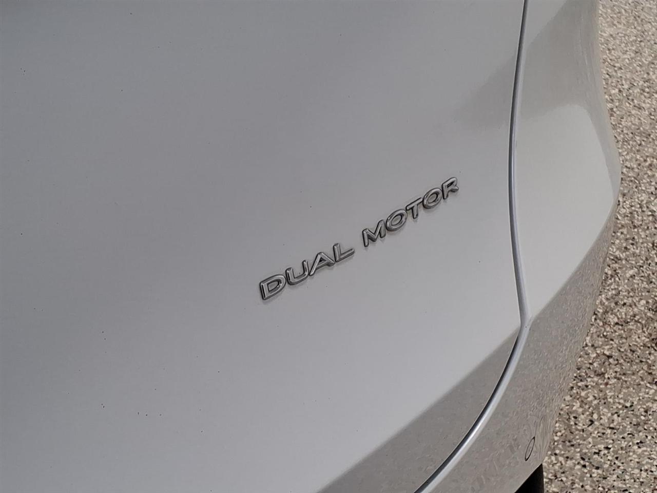 Tesla Model Y Long Range AWD 2021