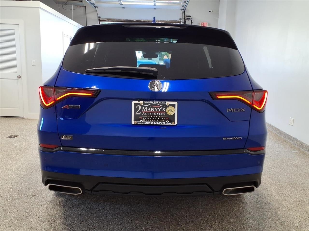 Acura MDX photo 5