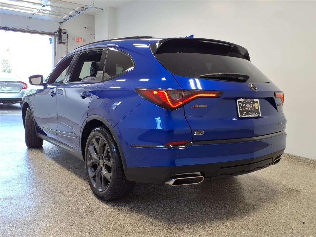 Acura MDX photo 6
