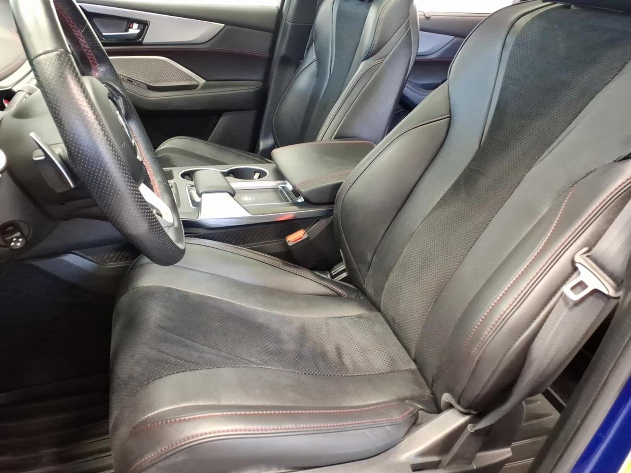 Acura MDX photo 19