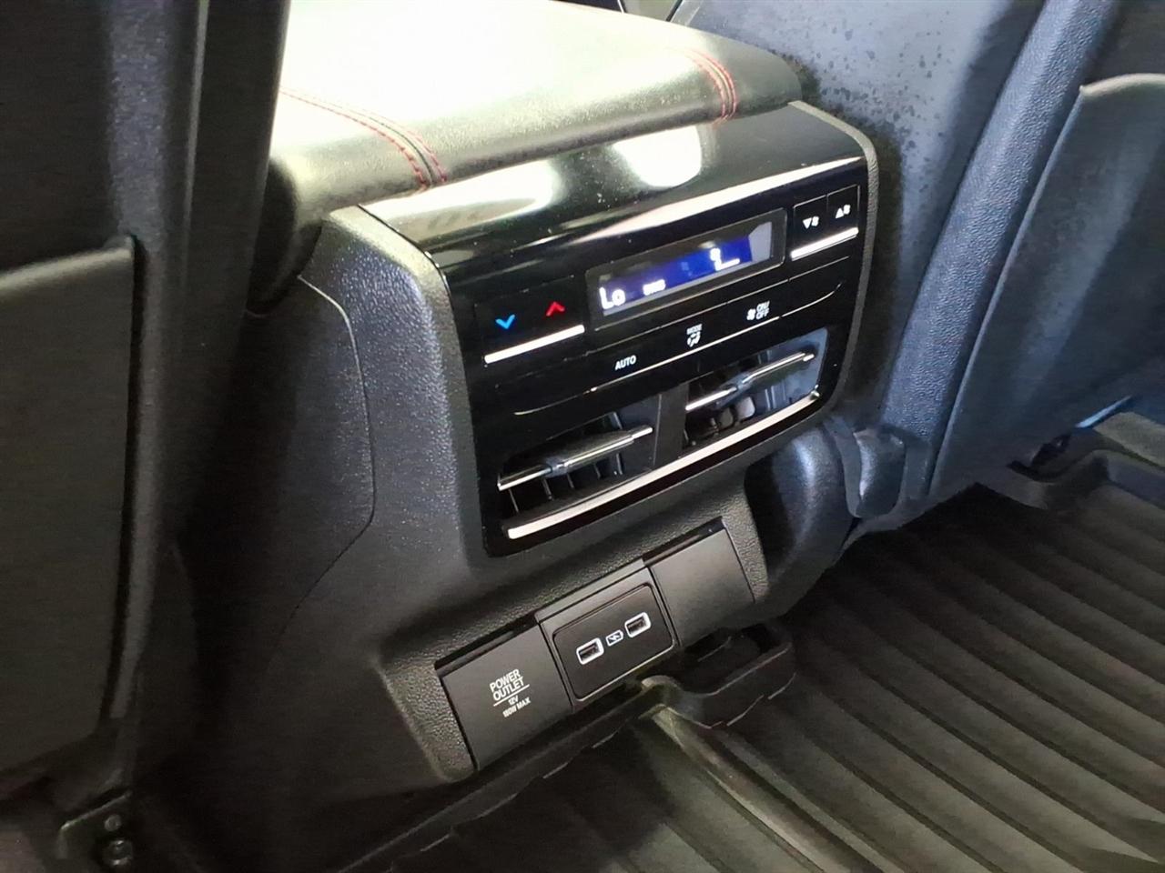 Acura MDX photo 23