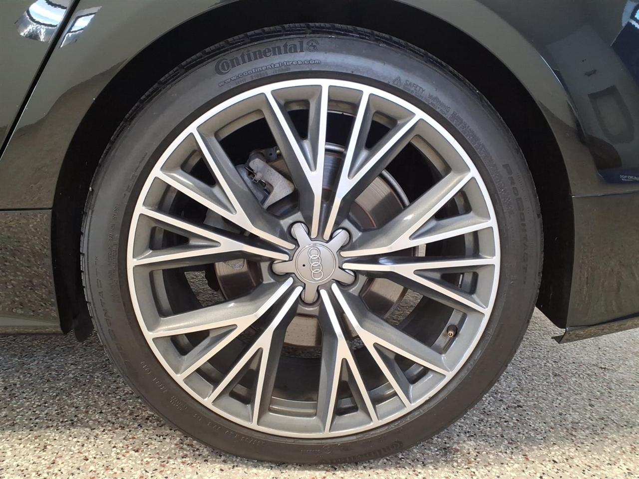 Audi A7 photo 7