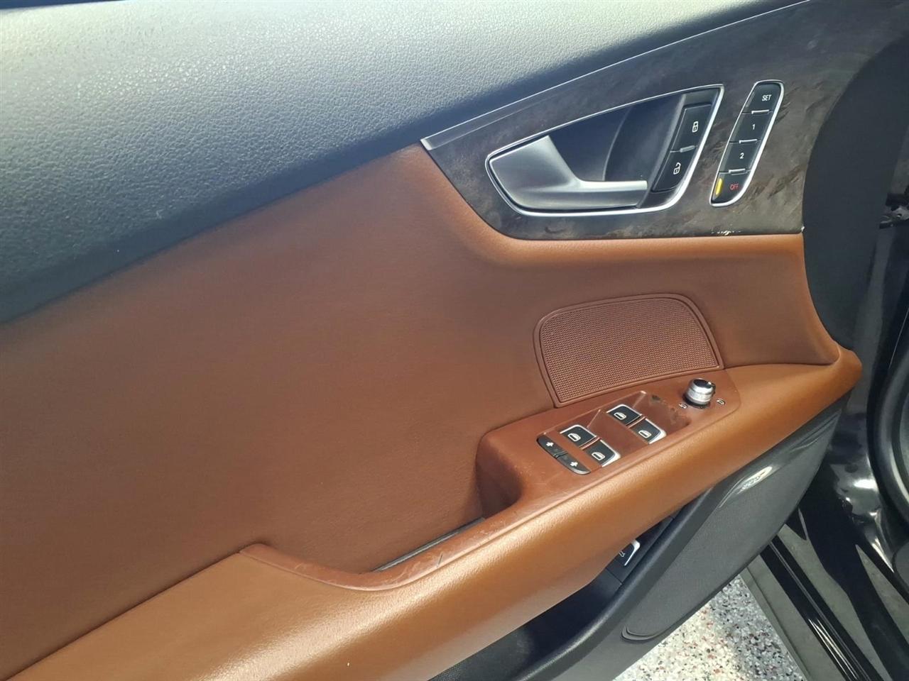 Audi A7 photo 8