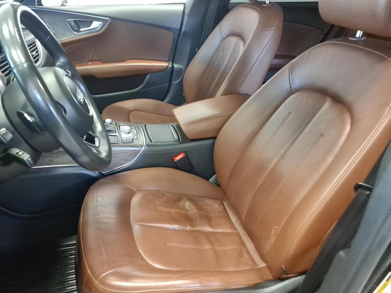 Audi A7 photo 17