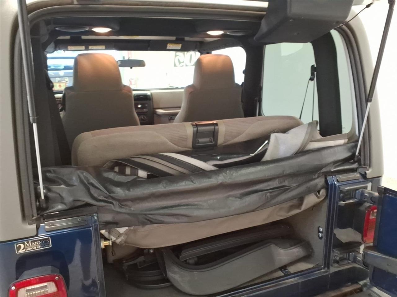Jeep Wrangler 2dr Sport 2005