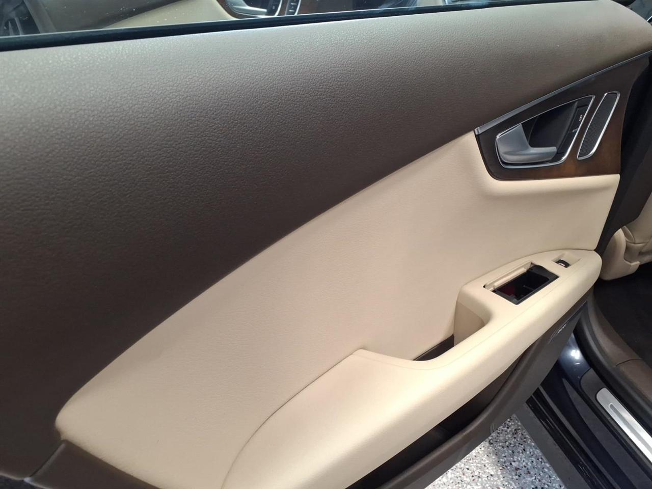 Audi A7 4dr HB quattro 3.0 Prestige 2016