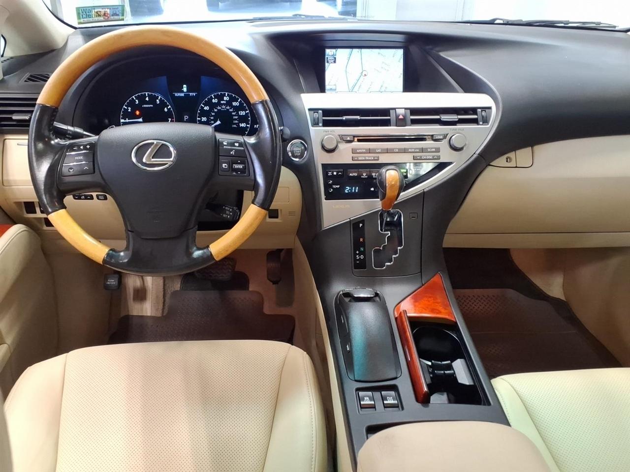 Lexus RX photo 9