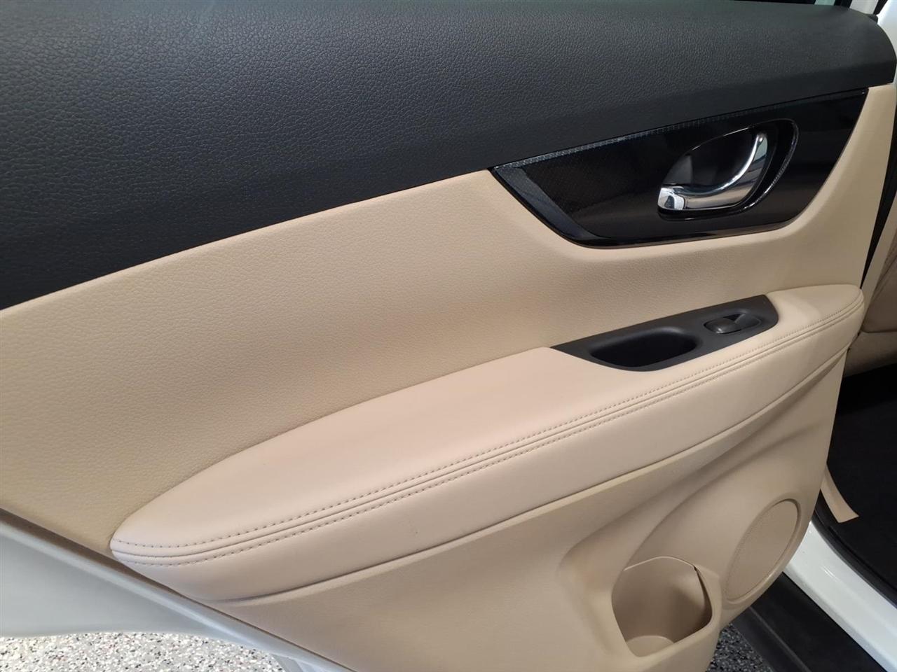 Nissan Rogue photo 22