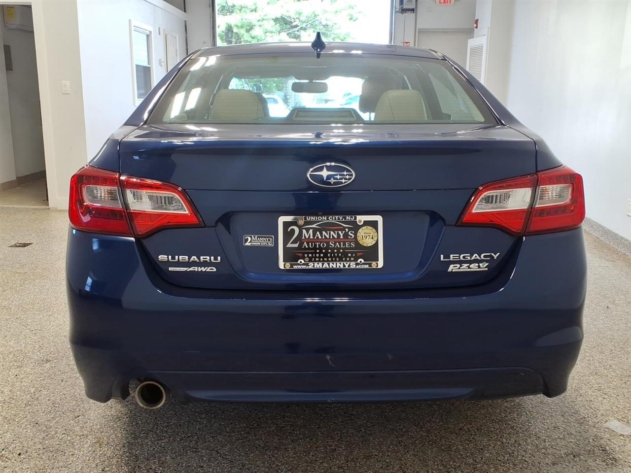 Subaru Legacy 2.5i Limited 2017