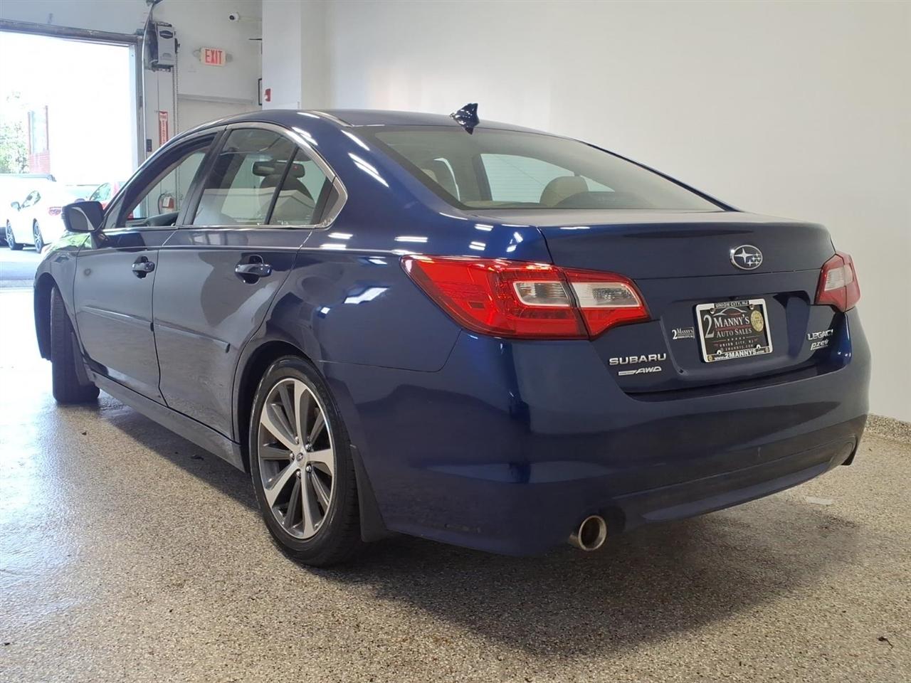 Subaru Legacy 2.5i Limited 2017