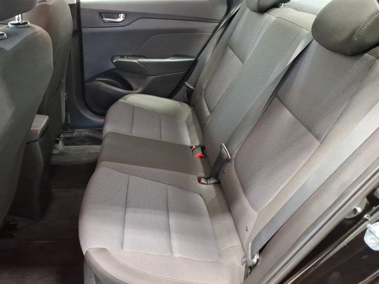 Hyundai Accent SEL Sedan IVT 2022