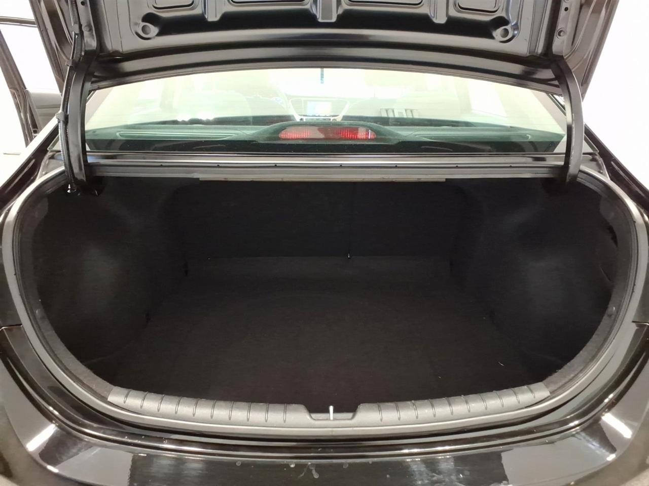 Hyundai Accent SEL Sedan IVT 2022