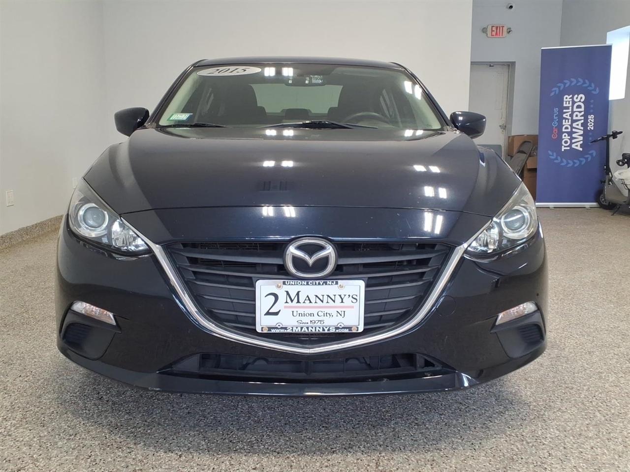 Mazda Mazda3 photo 2
