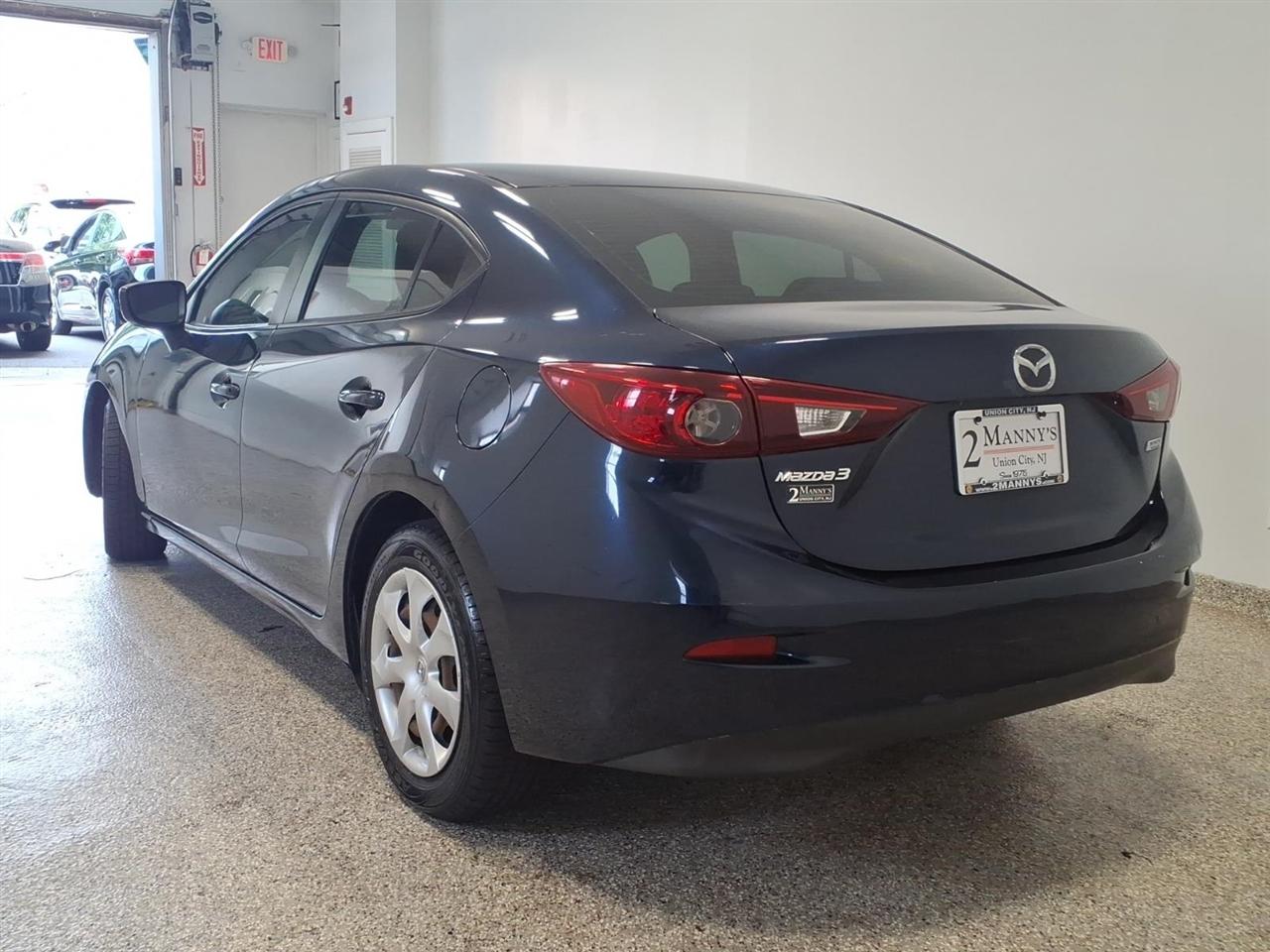 Mazda Mazda3 photo 6
