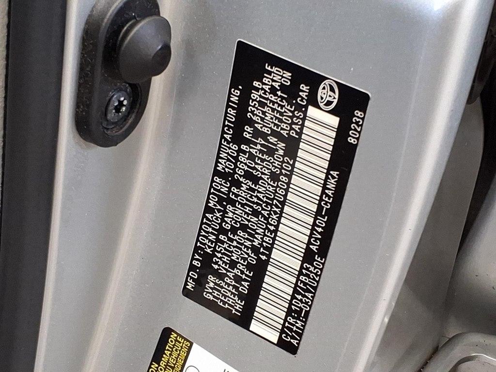Toyota Camry 4dr Sdn I4 Auto LE (Natl) 2007