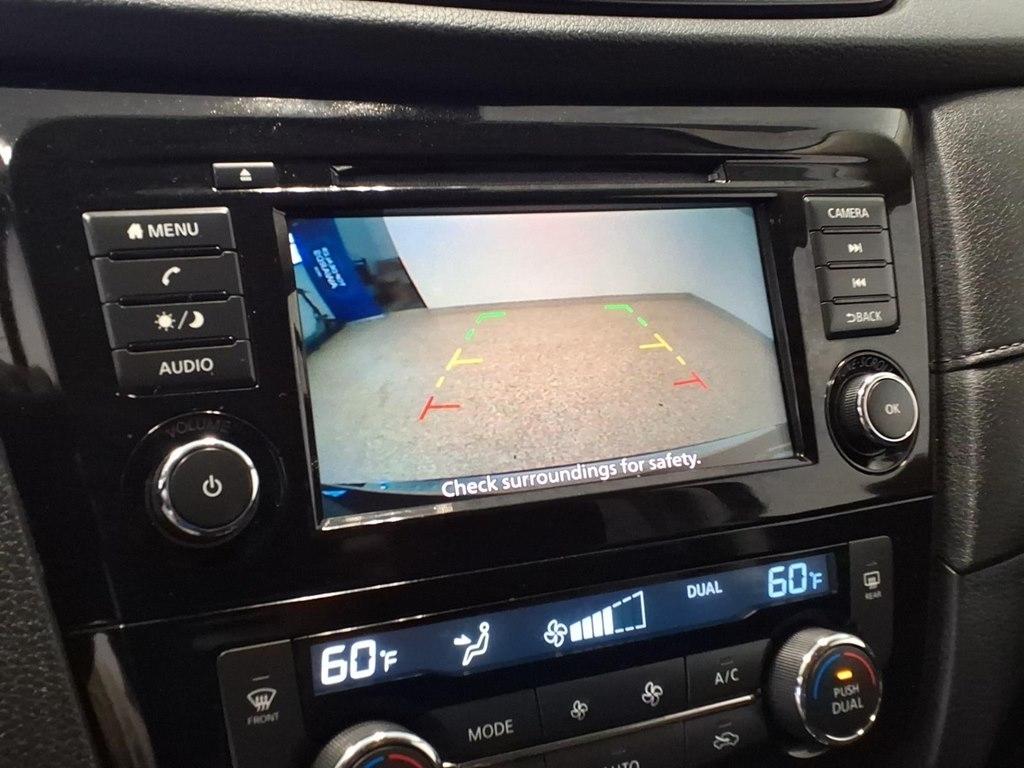 Nissan Rogue photo 15