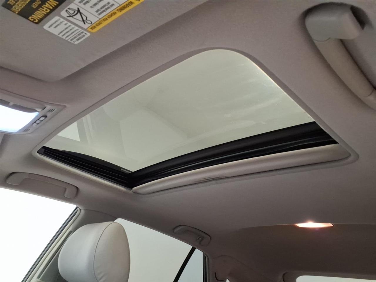 Lexus RX photo 18
