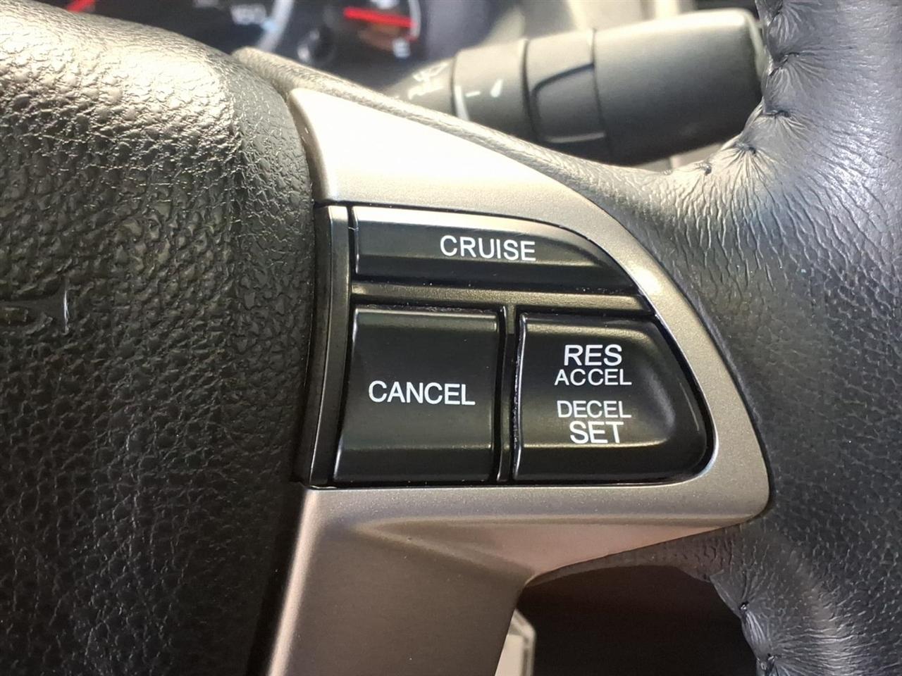 Honda Accord photo 12