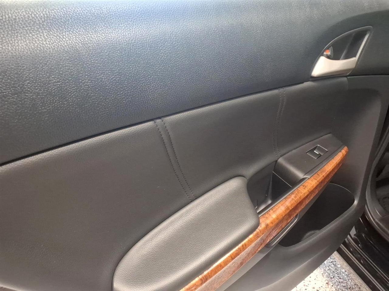 Honda Accord photo 19