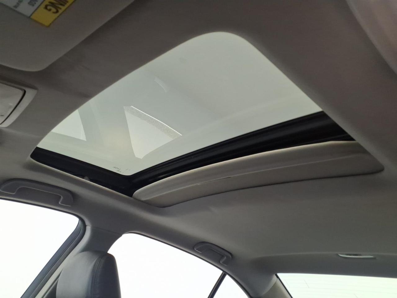 Honda Accord photo 21