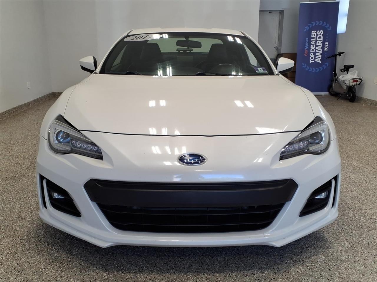 Subaru BRZ photo 2