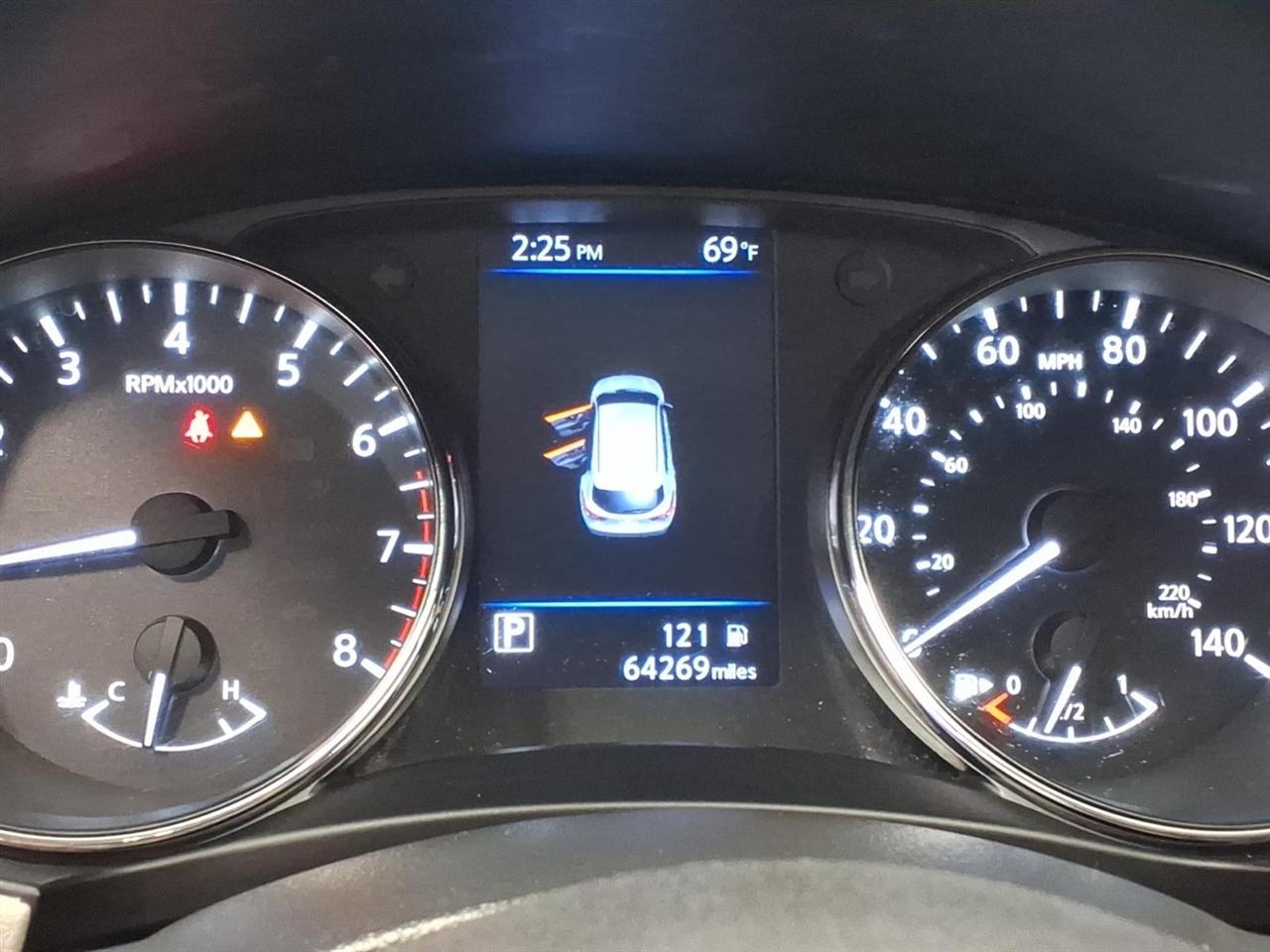 Nissan Rogue Sport photo 12