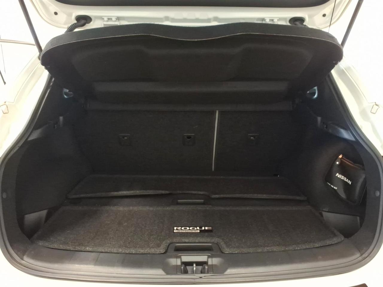 Nissan Rogue Sport photo 25