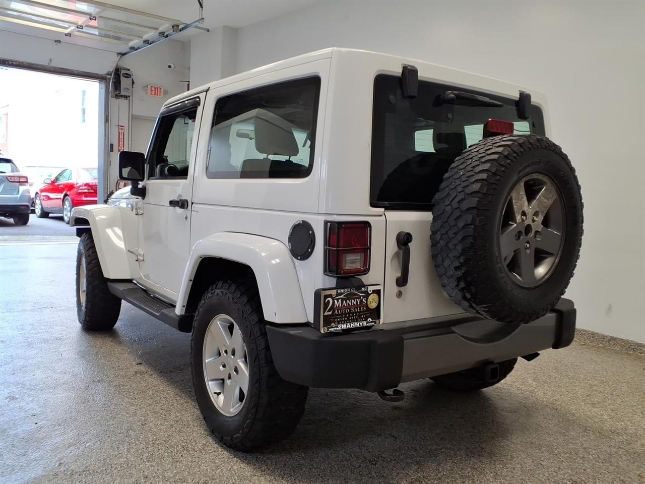 Jeep Wrangler photo 6
