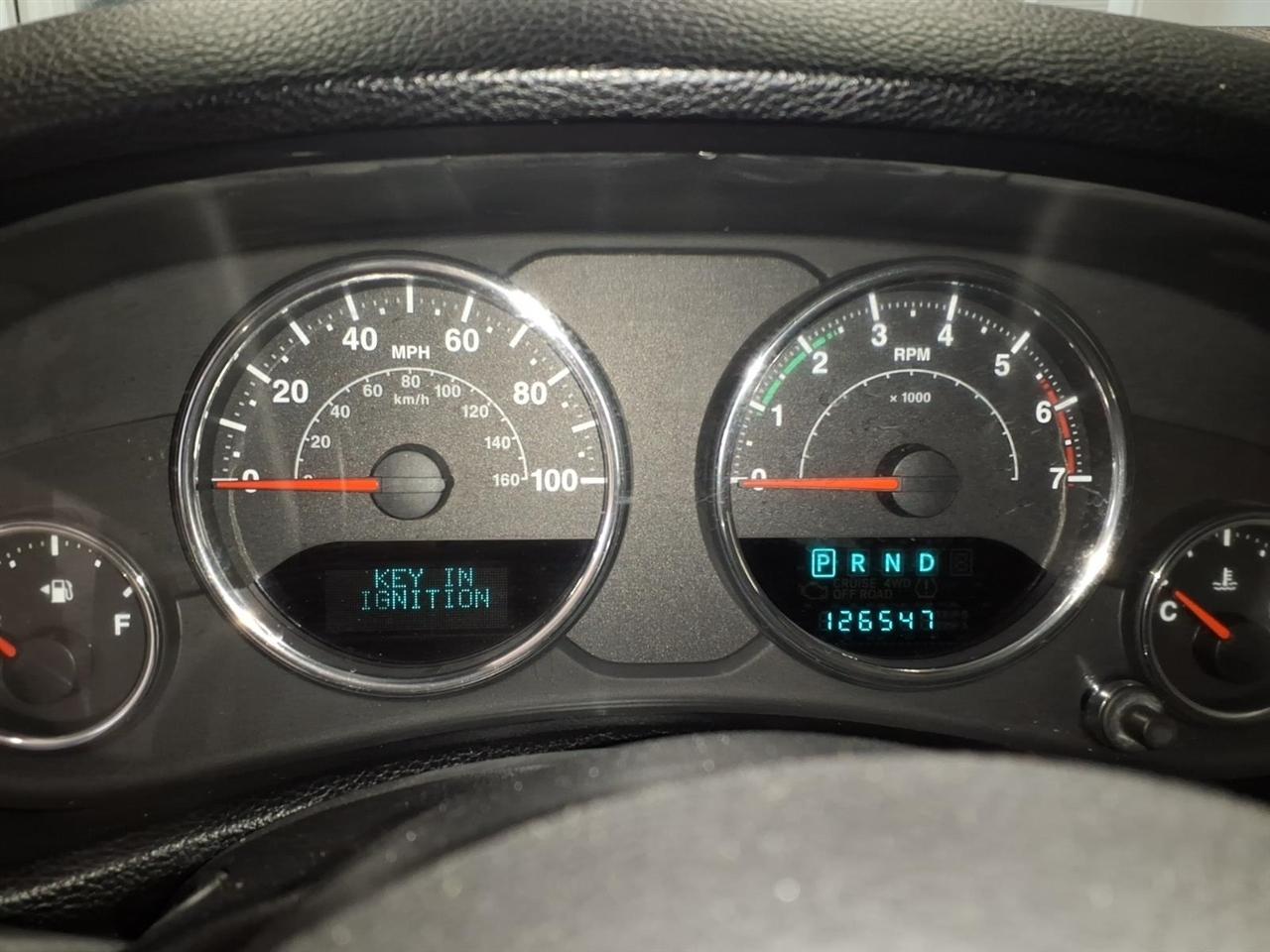 Jeep Wrangler photo 11