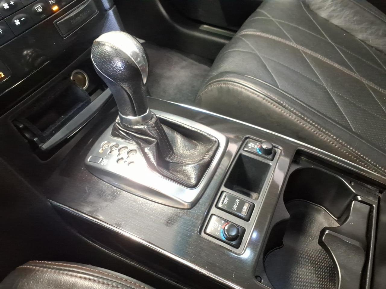 Infiniti FX35 photo 17