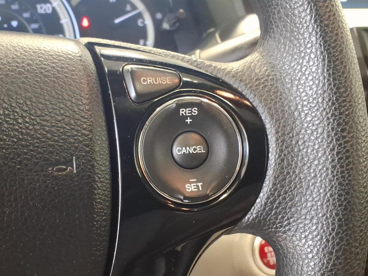 Honda Accord photo 12