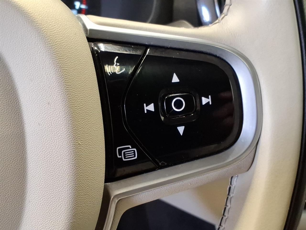Volvo S60 T6 AWD Momentum 2020