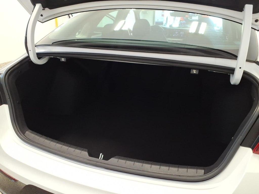 Kia K5 photo 22