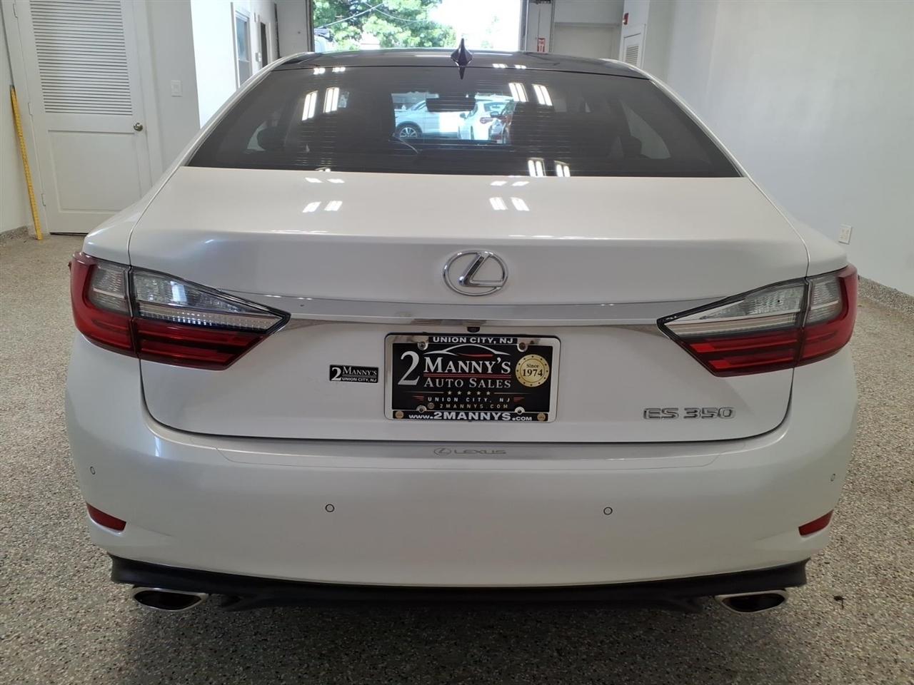 Lexus ES 350 Luxury 2016