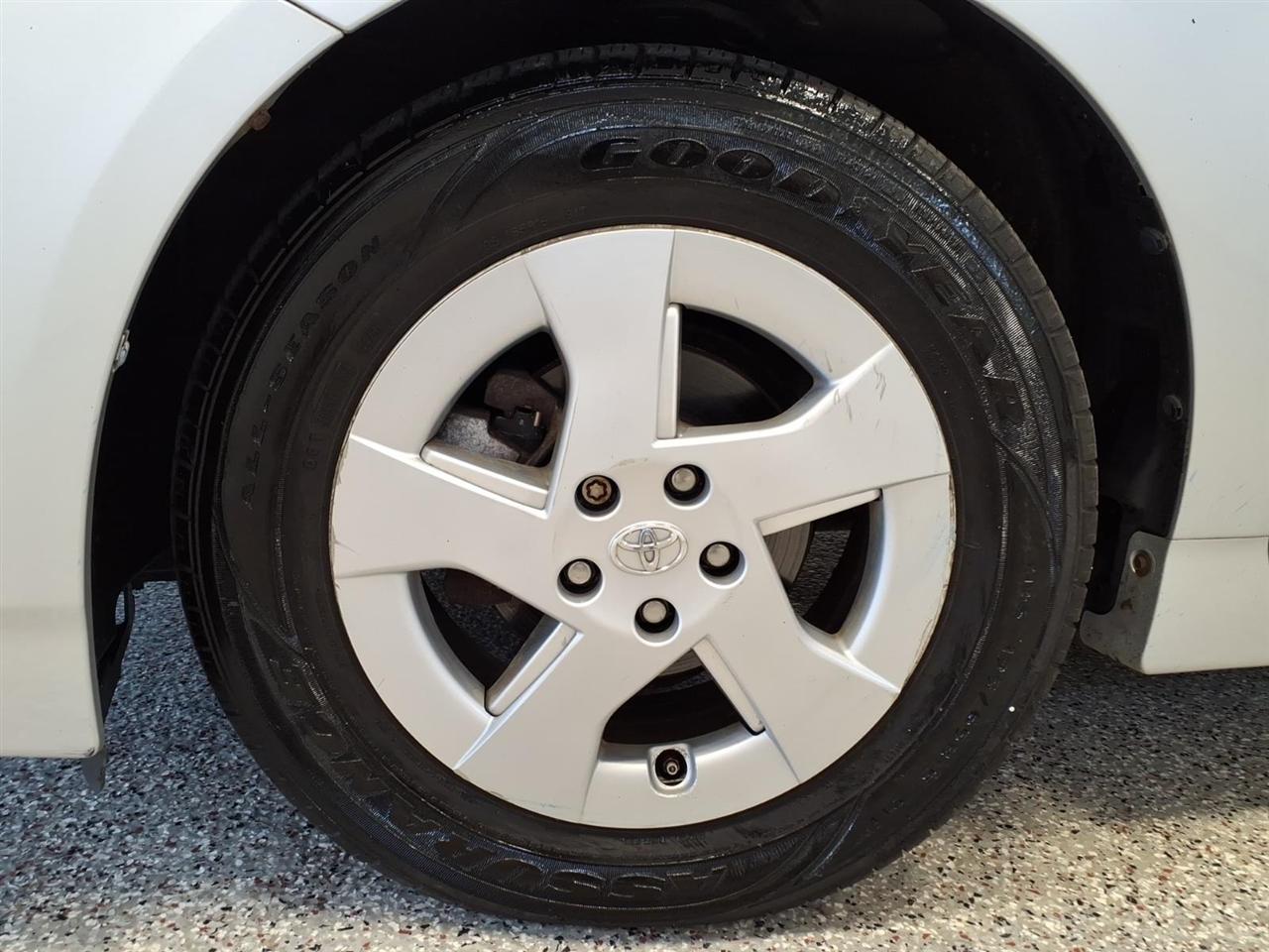 Toyota Prius Prius IV 2010