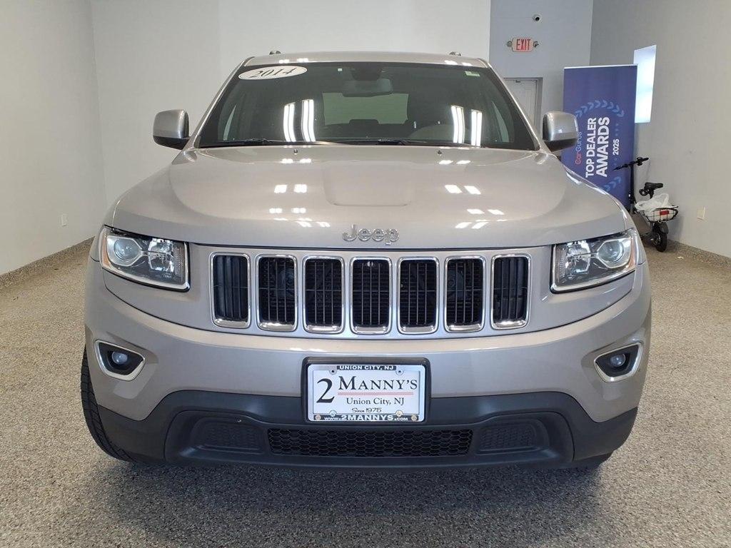 Jeep Grand Cherokee photo 2