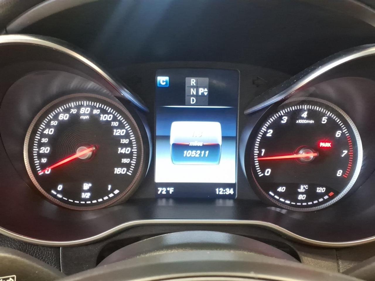 Mercedes-Benz C-Class photo 11