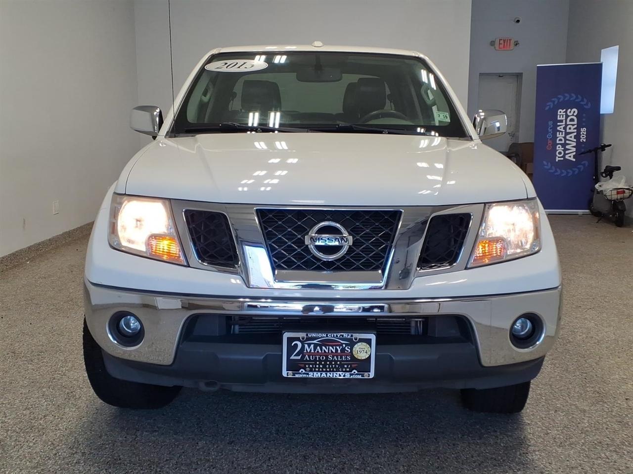 Nissan Frontier photo 2