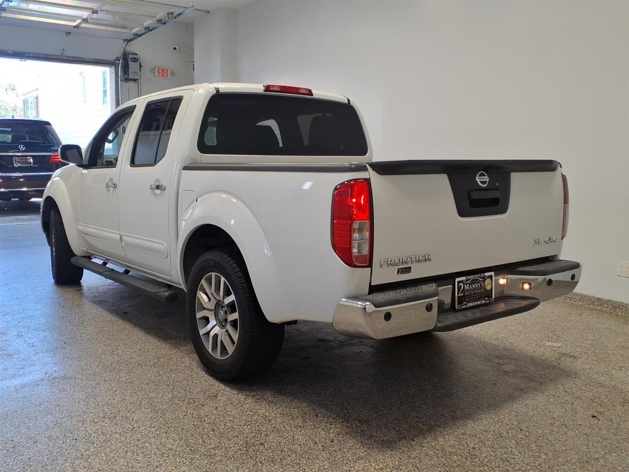 Nissan Frontier photo 6