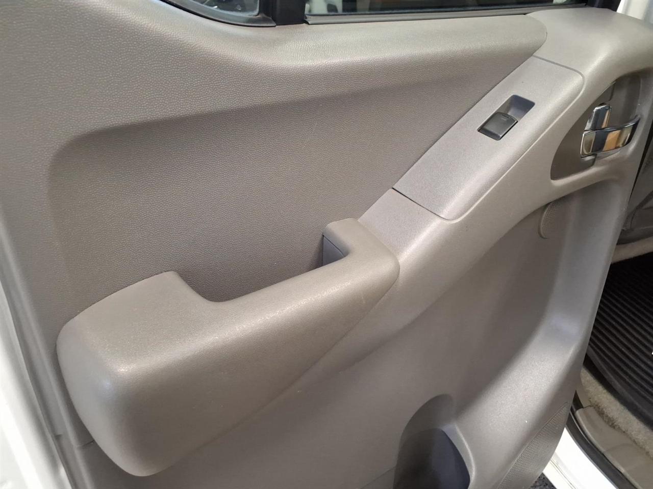 Nissan Frontier photo 20
