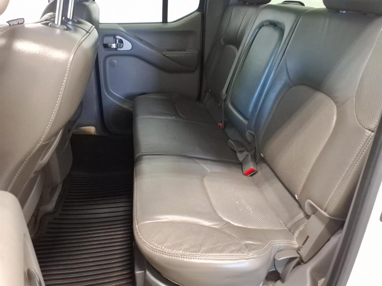 Nissan Frontier photo 21