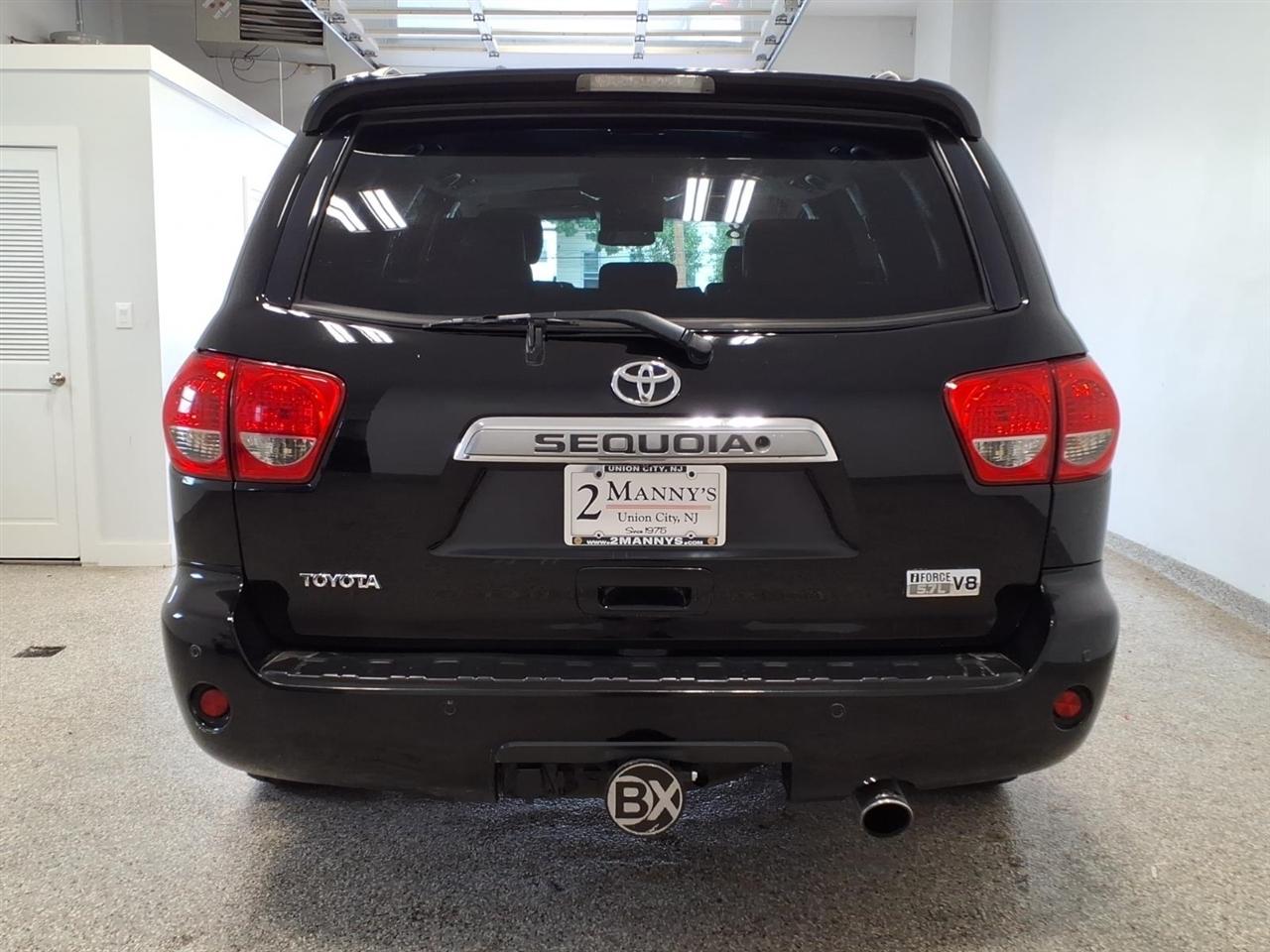 Toyota Sequoia 4WD 4dr LV8 6-Spd AT Ltd (Natl) 2008