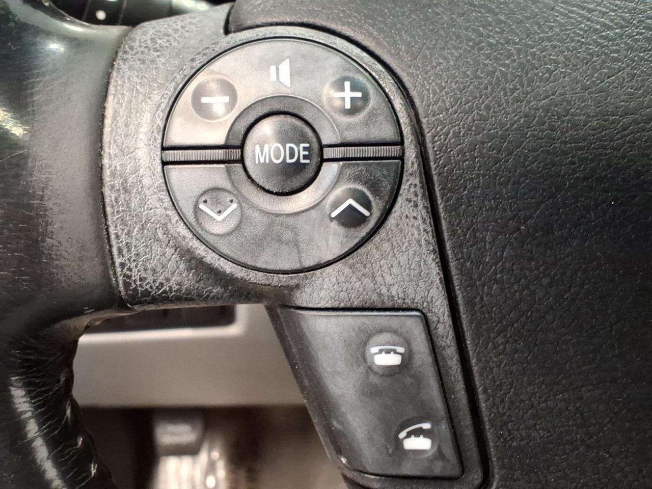 Toyota Sequoia 4WD 4dr LV8 6-Spd AT Ltd (Natl) 2008